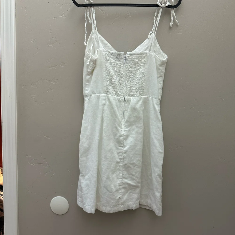 Abercrombie and Fitch Linen mini dress - Picture 3 of 4